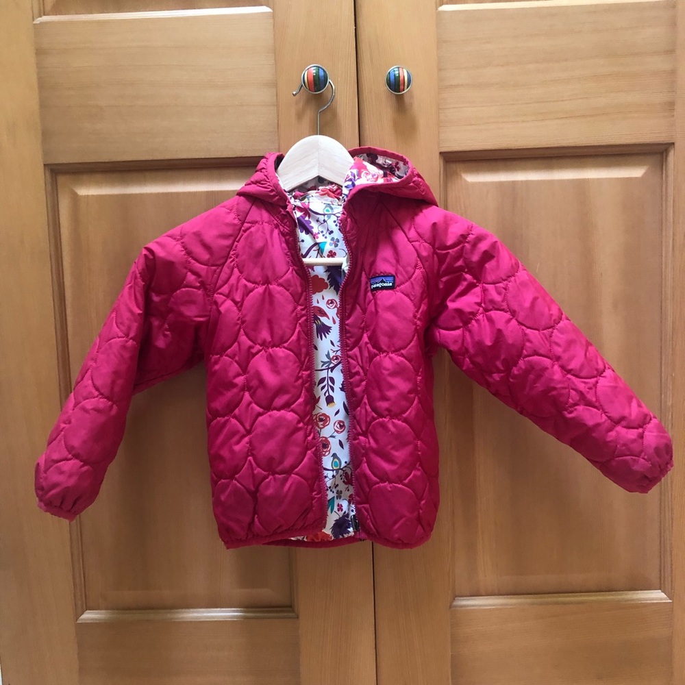 Patagonia reversible hooded puffer coat